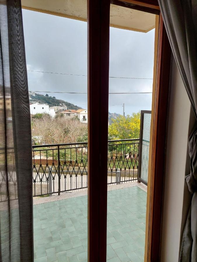 Apartamento Casa Gargiulo Massa Lubrense Exterior foto